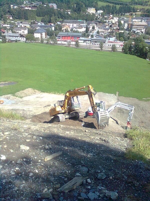 Erdarbeiten mit Bagger